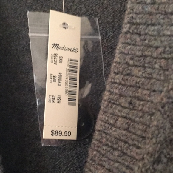 Madewell Short Kent Ex-Boyfriend Cardigan Sweater - Picture 4 of 4